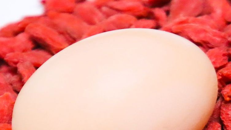 枸杞加鸡蛋煮一煮,我家一周喝4次! 枸杞 鸡蛋 美味食谱 滋补养生 炖汤 枸杞加鸡蛋煮一煮